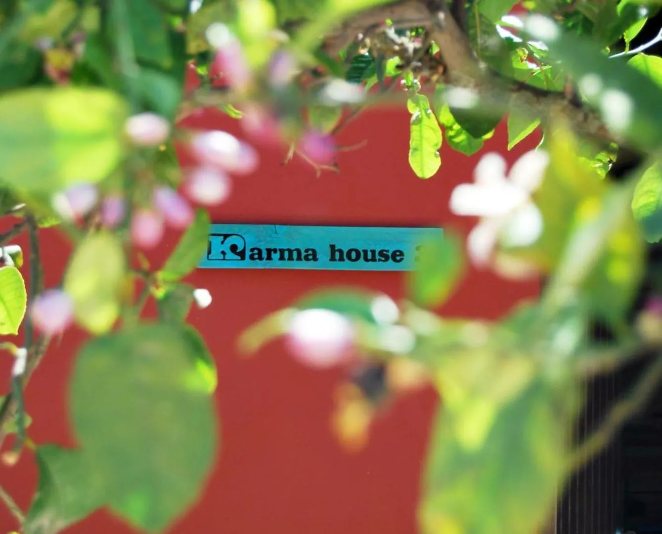 Karma House Guest House Casares Country house