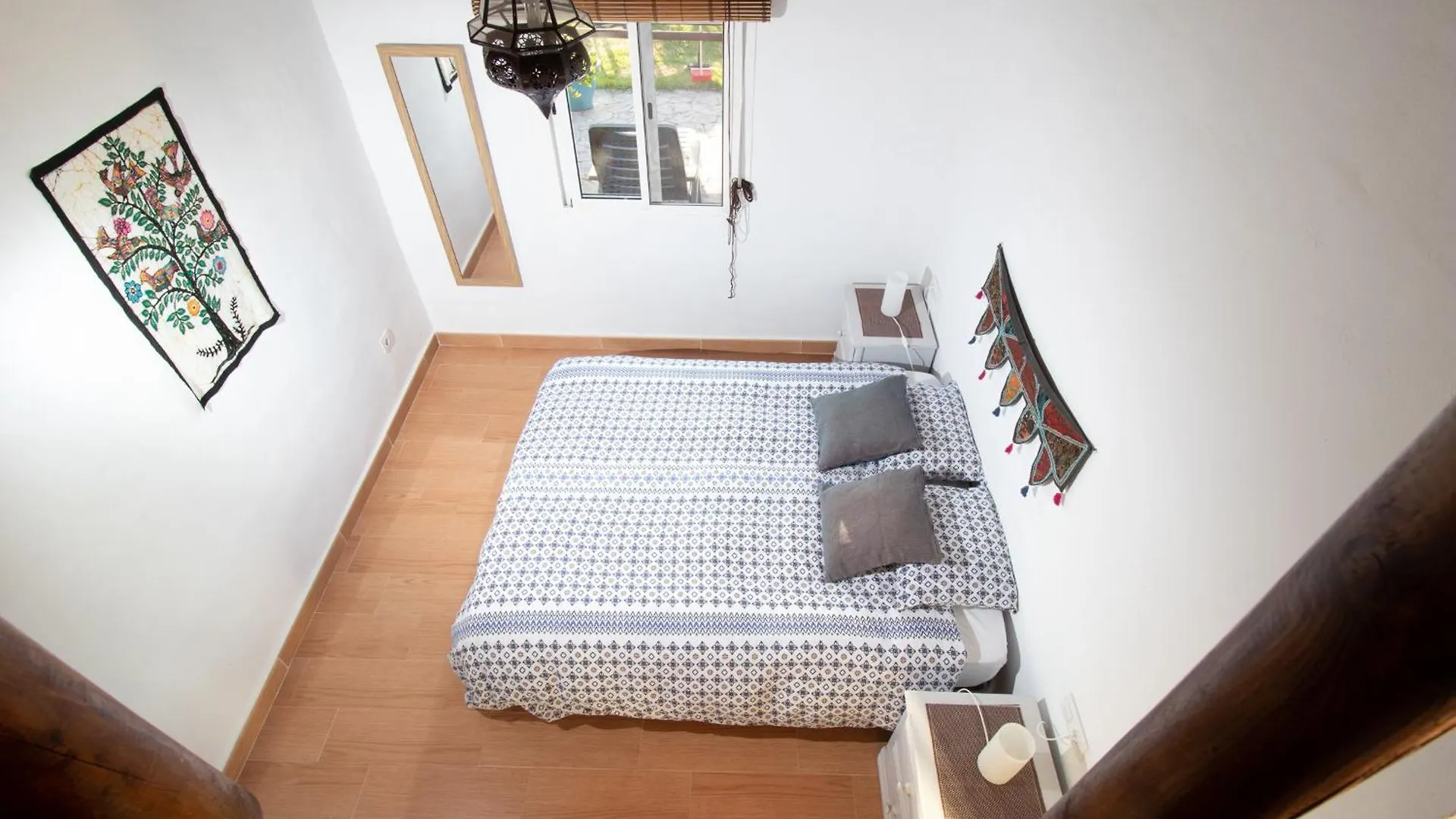 Country house Karma House Guest House Casares Spain