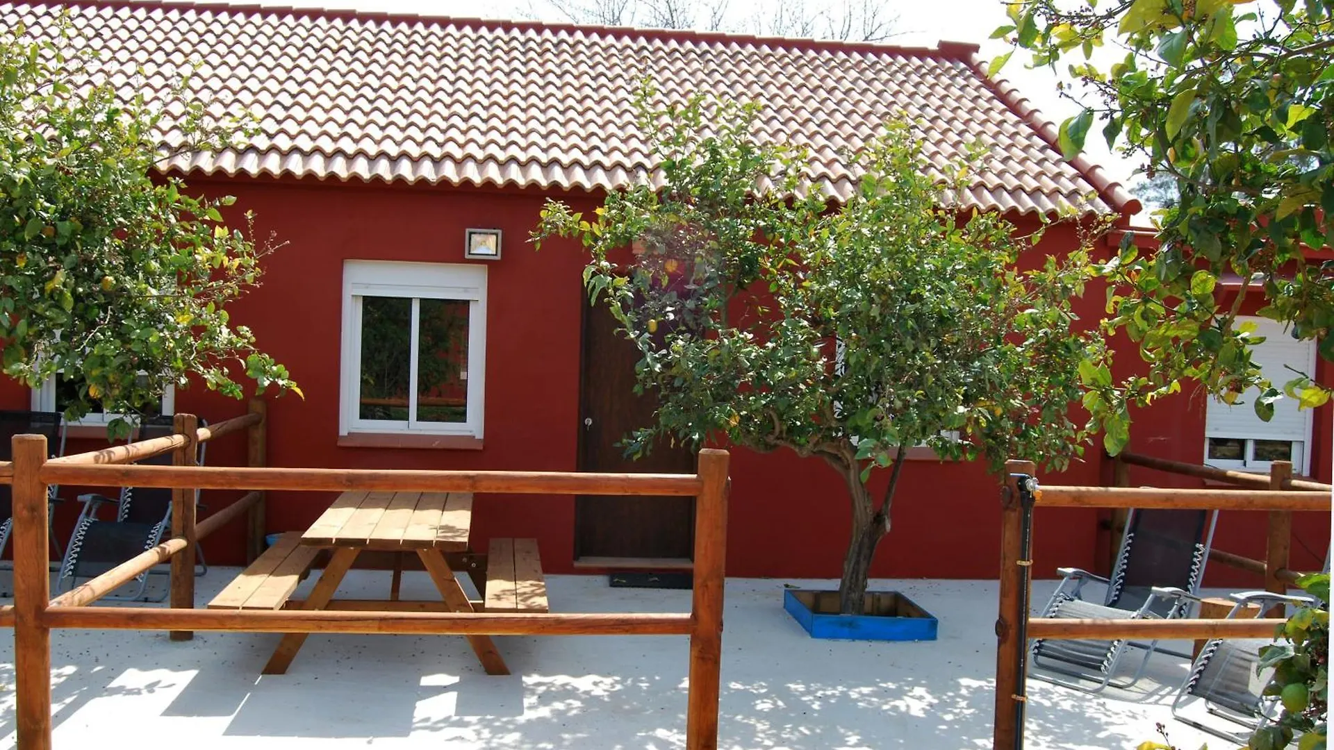Country house Karma House Guest House Casares Spain