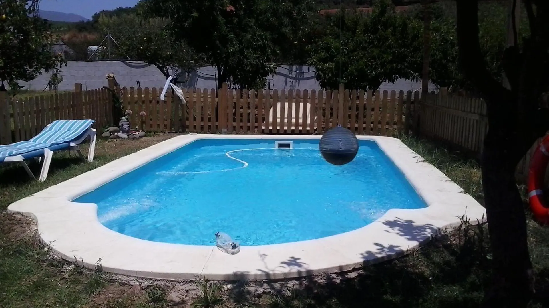 Karma House Guest House Casares Country house